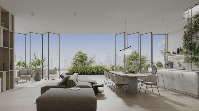 Salon moderne et spacieux dans un appartement de Dubaï avec de grandes fenêtres offrant une vue sur les toits de la ville, avec des meubles élégants, des touches de marbre et des plantes d'intérieur.