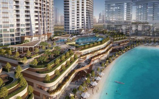 Quartier résidentiel luxueux en bord de mer comprenant des immeubles de grande hauteur modernes, des jardins en terrasses luxuriants, une grande piscine et une plage de sable avec des gens et un kayak. Parfait pour investissement dubaï.