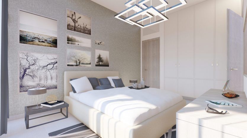 Une chambre moderne et bien éclairée comprenant un grand lit avec une literie blanche, une table de chevet avec une lampe, des photos de paysages encadrées au mur et un plafond aux motifs géométriques au Samanag Golf