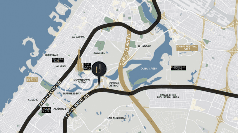Carte d'une section de Dubaï montrant les principales routes et quartiers tels que le centre-ville de Dubaï, Business Bay, Jumeirah et Nobles Tower. Les points de repère clés sont marqués et la carte présente un symbole en sourdine.