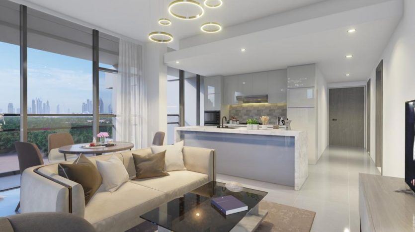 Cuisine ouverte moderne et salon avec un mobilier contemporain et de grandes fenêtres donnant sur les toits de Catch Dubai. Palette de couleurs neutres avec des accents dorés provenant de luminaires circulaires.