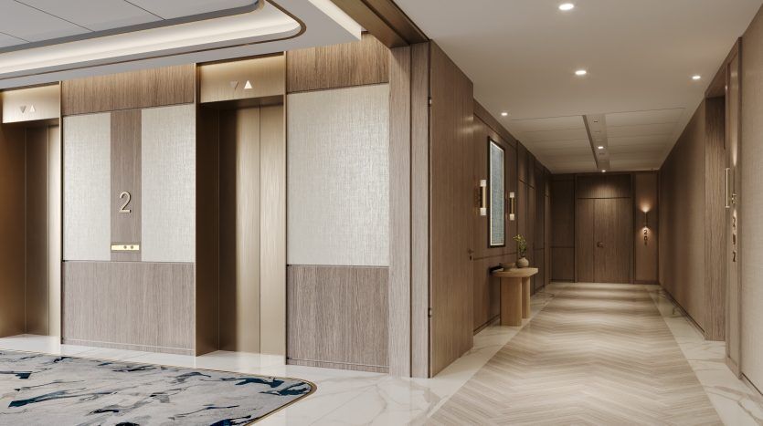 Couloir d'hôtel luxueux doté de portes en bois poli, d'un tapis sophistiqué avec des motifs de tourbillons bleus et de doux plafonniers encastrés, idéal pour les opportunités d'investissement à Dubaï.