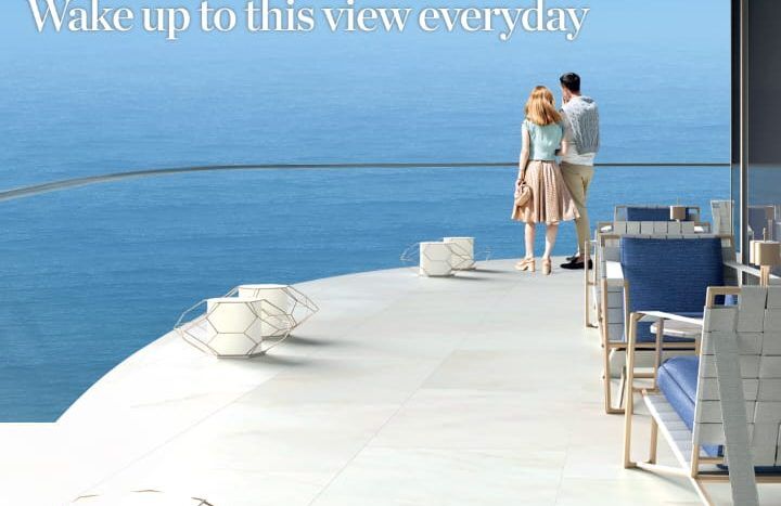 Publicité pour Oceanz Danube Properties présentant une vue sereine sur l'océan et un ciel dégagé, le logo de Tonino Lamborghini Casa, avec un texte mettant en valeur les intérieurs de luxe et un réveil quotidien avec cette vue panoramique. Explorer