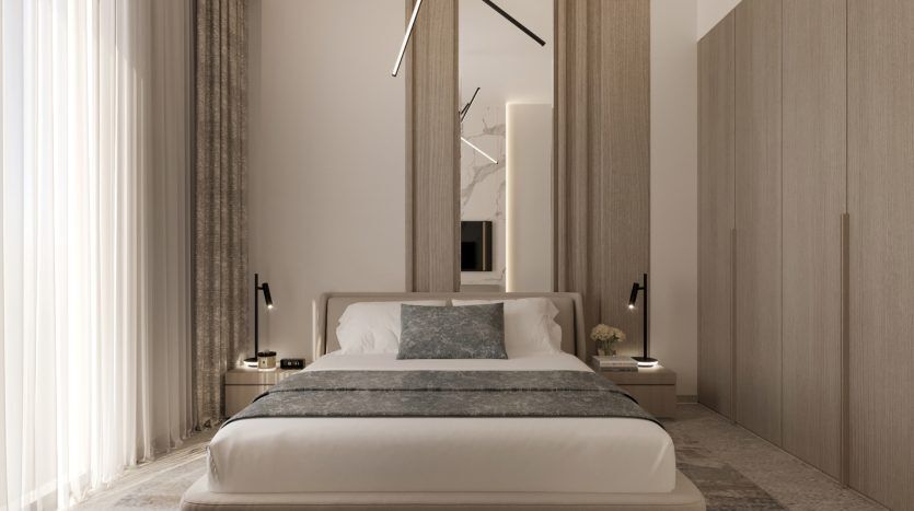 Une chambre sereine et moderne dans une villa de Dubaï, comprenant un grand lit avec une literie blanche et grise, flanqué de tables de nuit symétriques et de lampes minimalistes. Des rideaux doux se drapent près d’un mur épuré aux tons neutres avec un décor subtil.