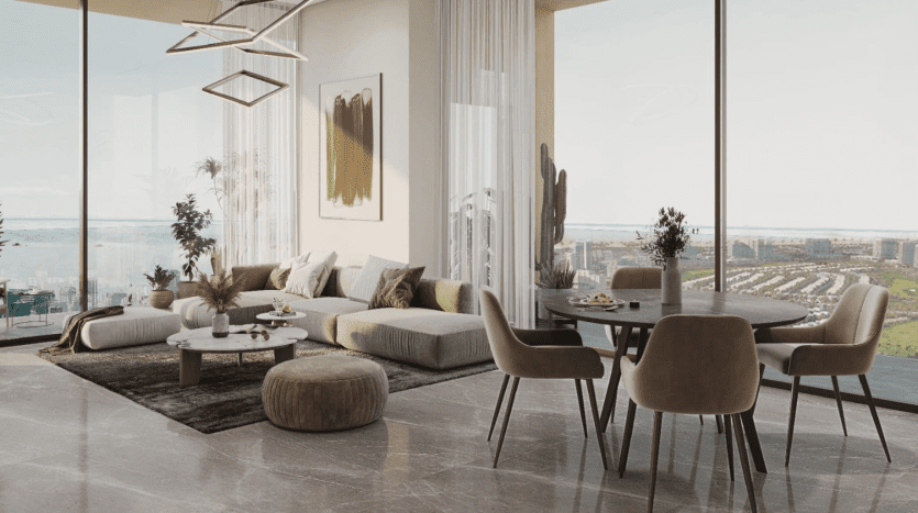 Salon moderne dans une villa de Dubaï avec de grandes fenêtres donnant sur une vue panoramique, comprenant un canapé sectionnel, une table à manger ronde avec des chaises et une décoration intérieure élégante.