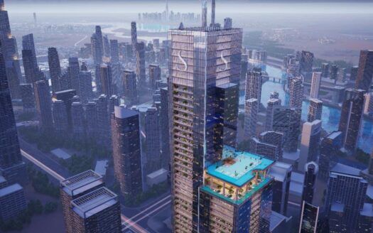 Un grand gratte-ciel moderne avec une piscine SkyParks sur une terrasse inférieure se dresse parmi de nombreux immeubles de grande hauteur dans un paysage urbain, avec une rivière et d'autres gratte-ciel visibles à l'arrière-plan.