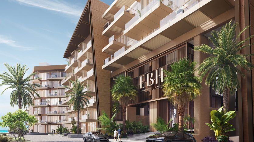 L'image représente un hôtel de luxe moderne mettant en évidence des éléments de design en bois et une grande entrée étiquetée « lbh ». Il présente des palmiers, un ciel dégagé et des voitures garées, suggérant un environnement haut de gamme révélateur de